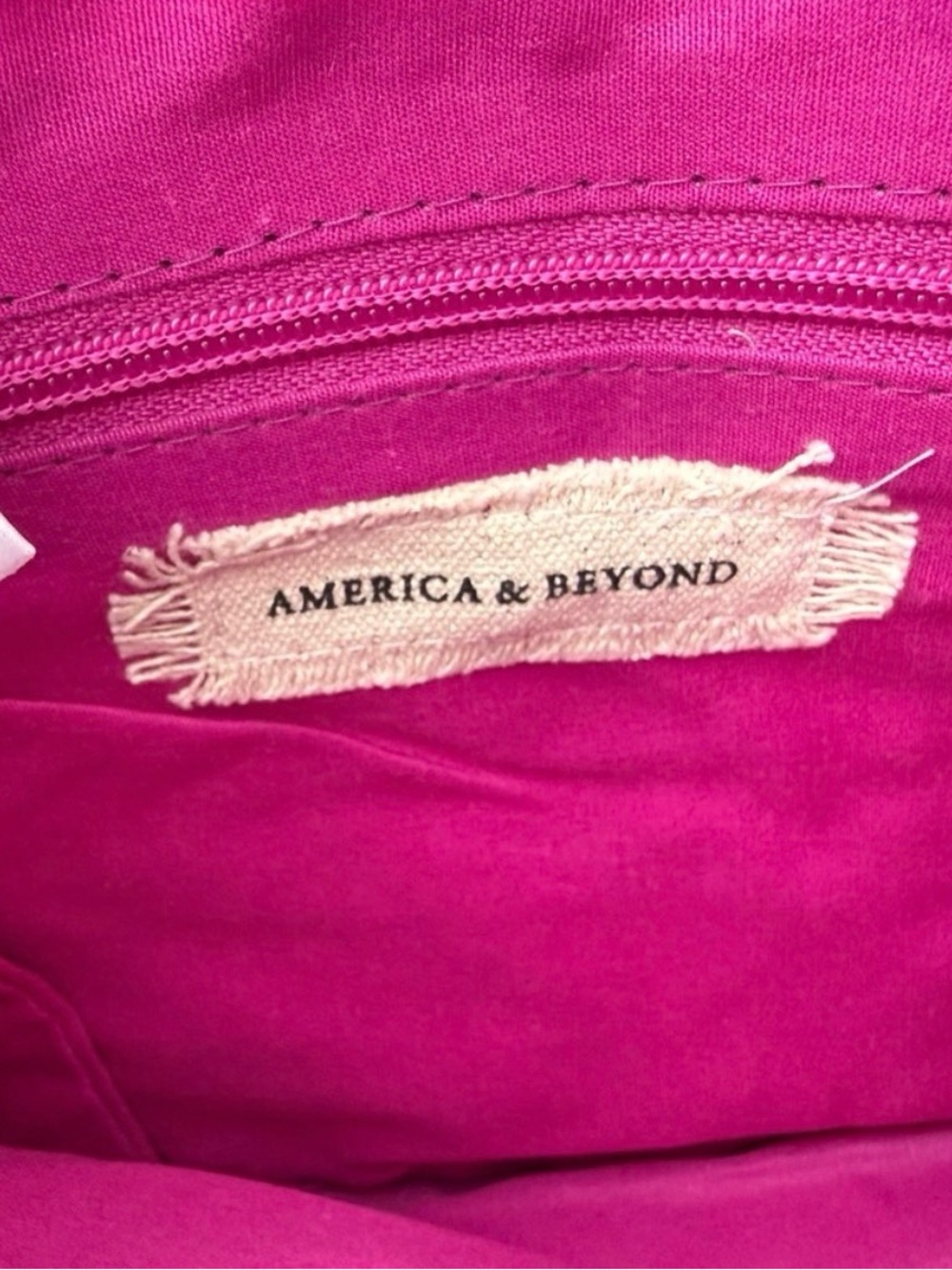 America & Beyond Ella Tribal Embellished Wristlet Beaded Boho Clutch - Picture 5 of 5